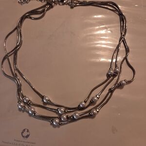Elegant Silver and Pearl Necklace